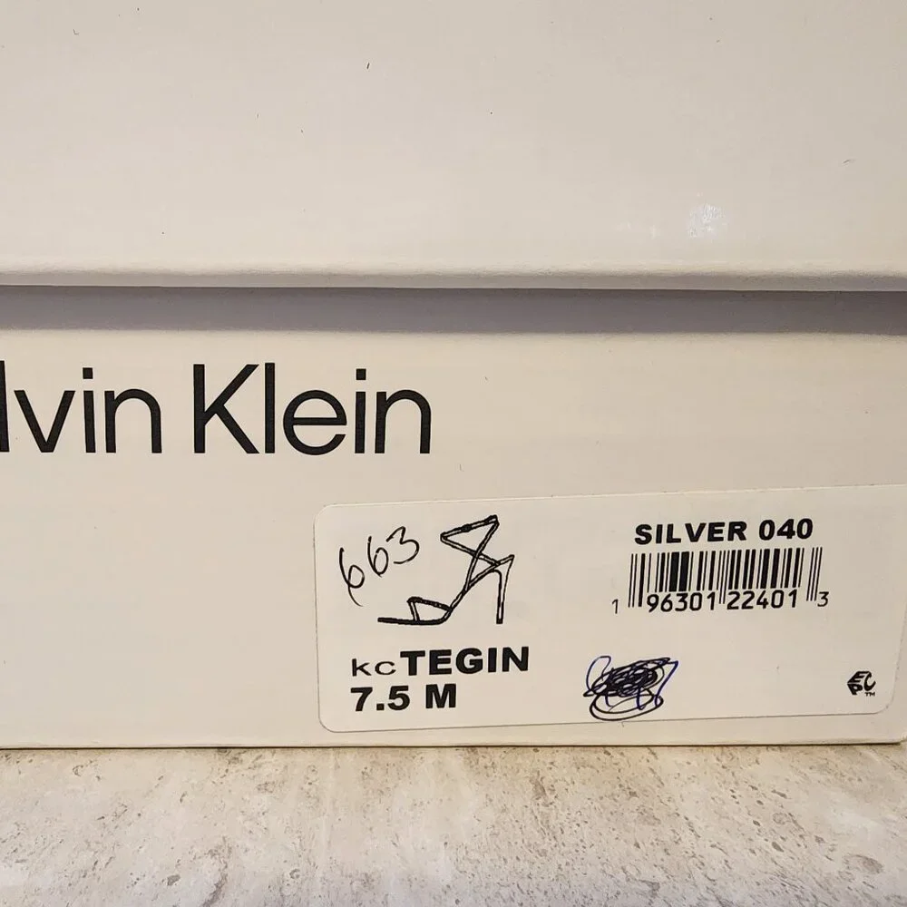 Calvin Klein Womens Tegin Str Silver 7.5M - A006 - Picture 10 of 11